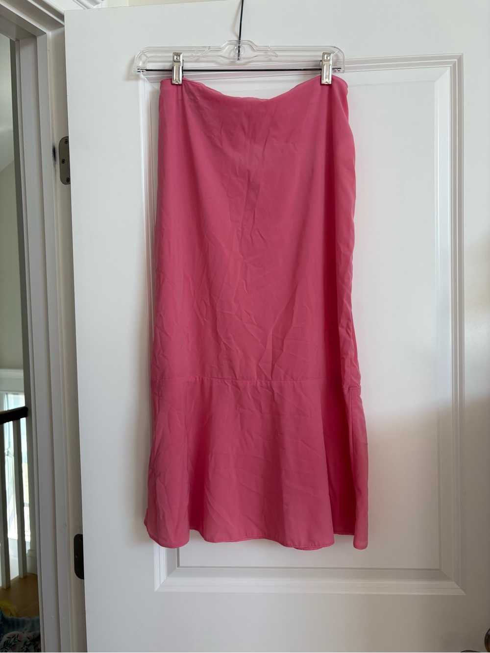Ivoire de Laurence Paris Pink Solid Midi Skirt Size 2